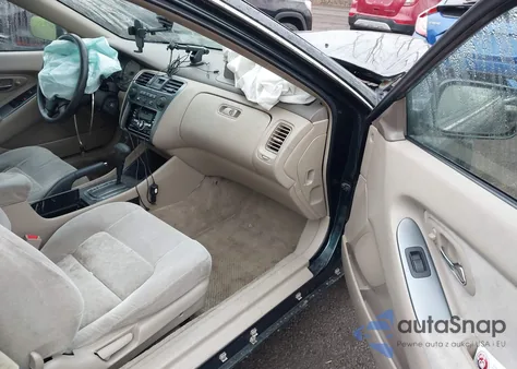 2001 Honda Accord 2.3 Ex from USA, damaged, VIN 1HGCG327X1A013338